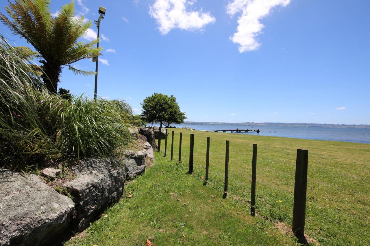 Gemini Lodge Rotorua Luaran gambar